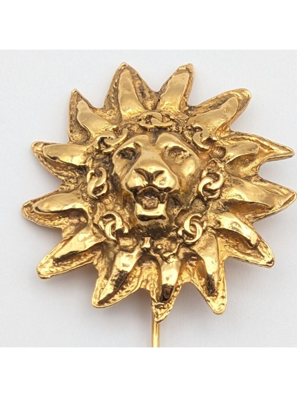 Chanel Pin Brooch Lion Gold First Era Vintage - Picture 3 of 7